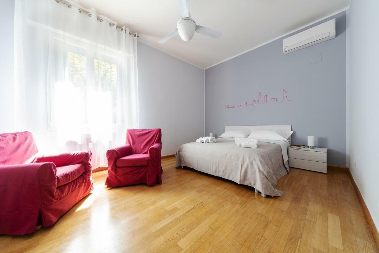 Sant'Orsola Colorful Huge Apartment Bologna Exterior photo