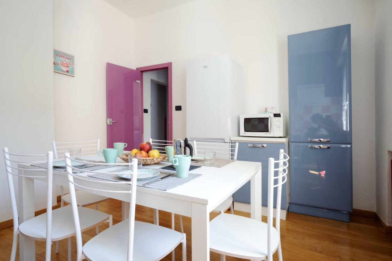 Sant'Orsola Colorful Huge Apartment Bologna Exterior photo